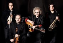 YENİ TÜRKÜ WORLD AKUSTİK SAHNESİNDE