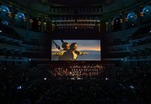 TITANIC DEV ORKESTRAYLA SAHNEDE