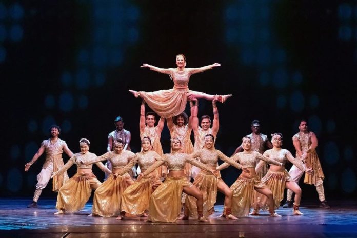 BOLLYWOOD RÜZGÂRI İSTANBUL'DA