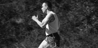 “UZUN MESAFE KOŞUCUSUNUN YALNIZLIĞI” PRÖMİYER YAPIYOR