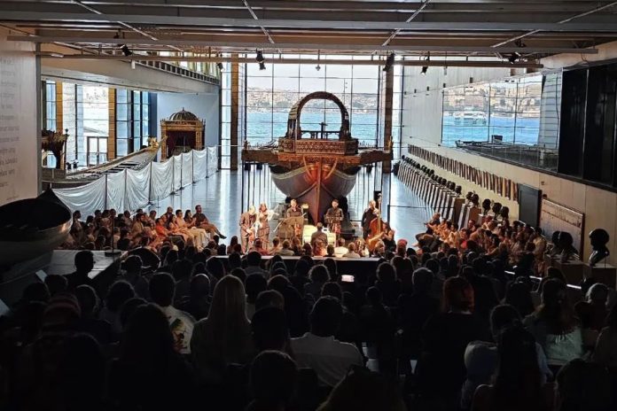 MUSICA ANTIQUA PERA İSTANBUL DENİZ MÜZESİ'NDE