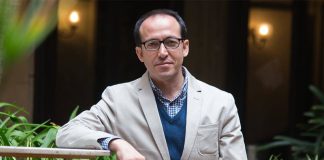 BURHAN SÖNMEZ’DEN ÇARPICI BİR ROMAN: “KIRMIZI AYNA” kırmızı ayna - burhan sönmez