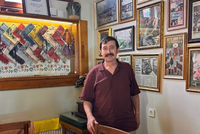 DÂRÜ'L-BEDÂYİ SANAT KAHVESİ KURUCUSU KEMAL ATANGÜR İLE SÖYLEŞİ-EKMEK ARASI TİYATRO darü'l bedayi sanat kahvesi - tokat - kemal atangür
