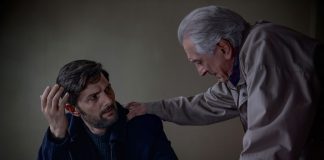 “FISILTI ADAM” 28 AĞUSTOS’TA NETFLIX’TE fısıltı adam - netflix - robert de niro