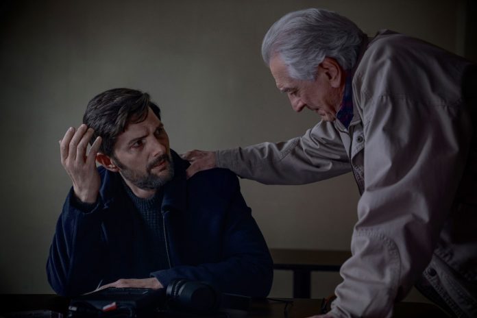 FISILTI ADAM 28 AĞUSTOS'TA NETFLIX'TE fısıltı adam - netflix - robert de niro